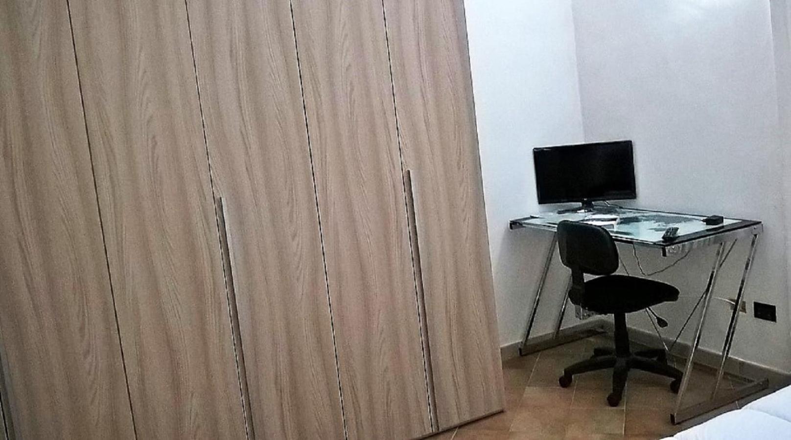 Appartamento Manzoni House Lecce Esterno foto